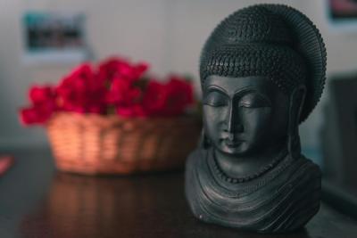 Celebrate Valentine's Day with Eco-Friendly Garden Decor