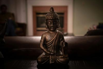  Express Your Beliefs Through Home Decor: Embrace Serenity with a Peaceful Sitting Buddha Statue